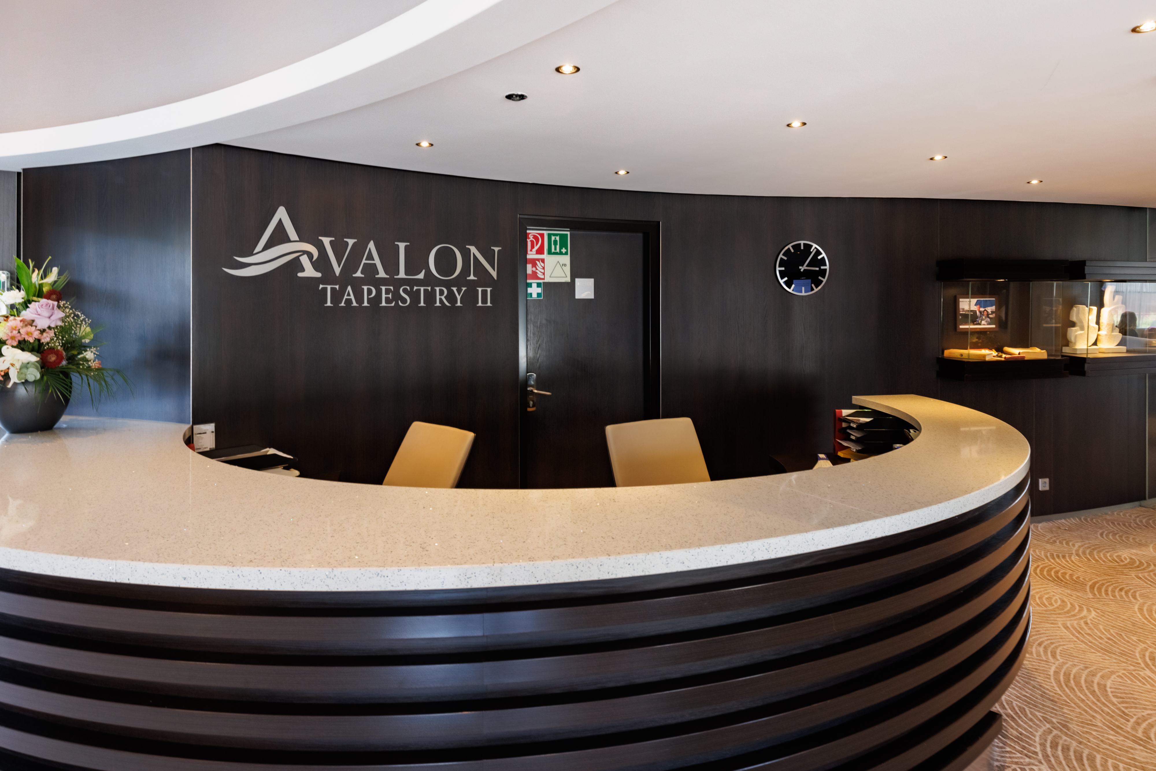 Avalon Waterways Avalon Tapestry Ii Reception 1 ©Bence Fejes